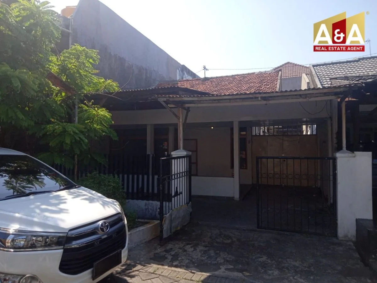Disewakan Rumah Asri Nyaman di Kawasan Rungkut Mejoyo Selatan Surabaya Timur