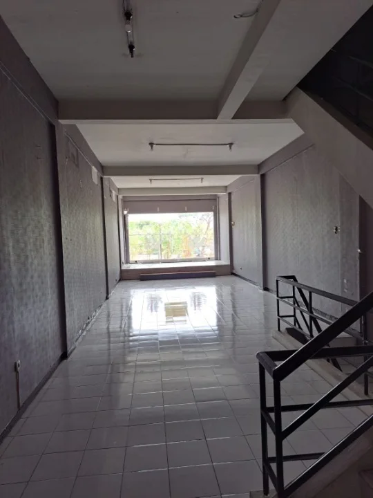 Ruko Disewakan Lokasi Strategis di Bukit Darmo Golf Surabaya Barat 225 JUTA - Thumbnail 2