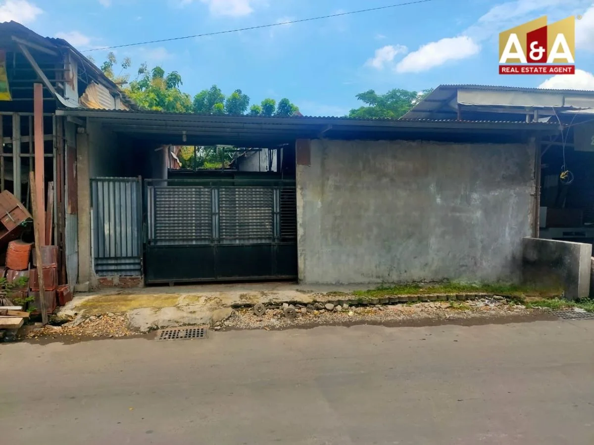 Dijual Rumah Strategis di Raya Pandugo Surabaya Timur UNDER 2M