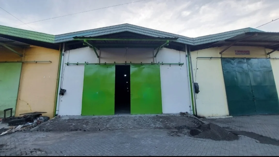 Dijual Gudang Strategis di Margomulyo Permai