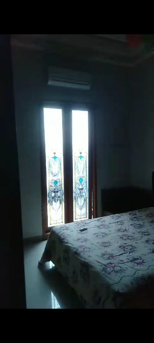 Disewakan Rumah Bagus Nyaman di Nginden Wilayah Surabaya Timur - Thumbnail 3