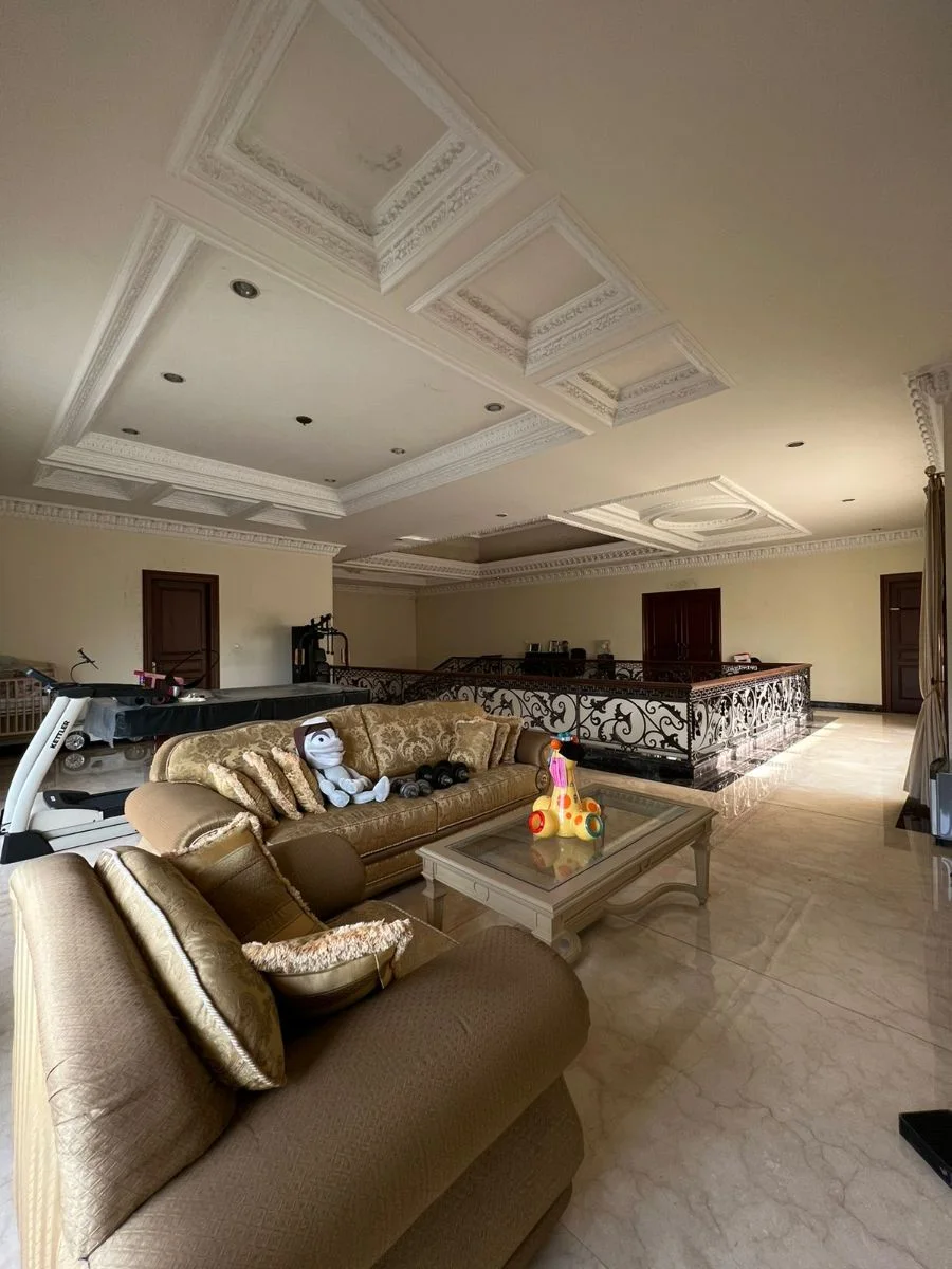 Dijual Rumah Mewah di Dharma Husada Permai Surabaya Timur