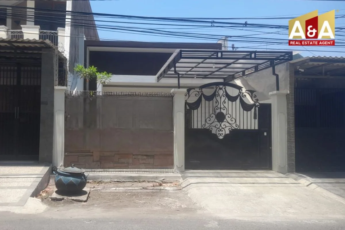 Dijual/disewakan Rumah Strategis di Kalibokor Selatan Surabaya Timur