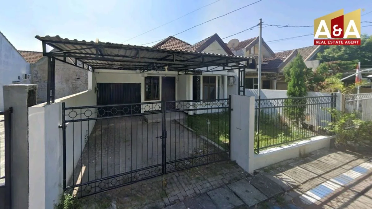Disewakan Rumah Strategis di Kawasan Jojoran Surabaya Timur