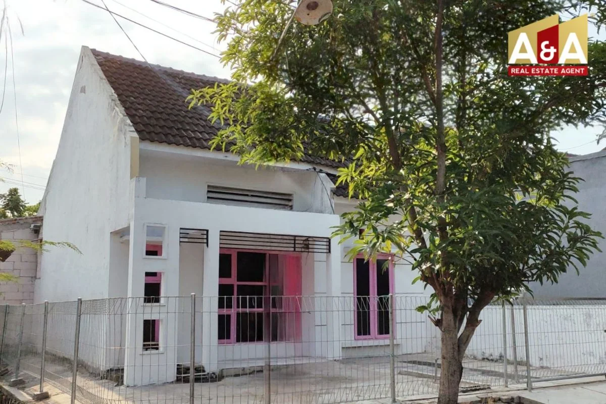 Dijual Rumah Bagus Strategis Siap Huni 2 KT di Perumahan Nyaman Western Village Wilayah Surabaya Barat