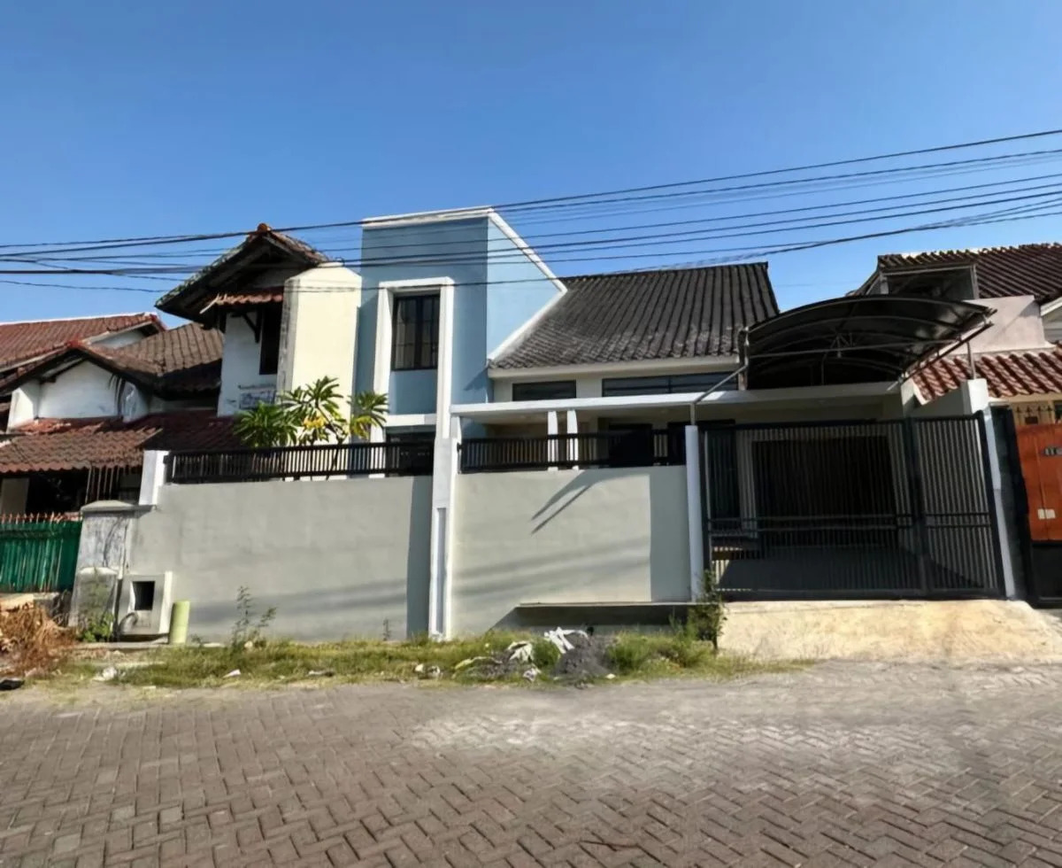 Dijual Rumah Siap Huni di Satelit Surabaya Barat