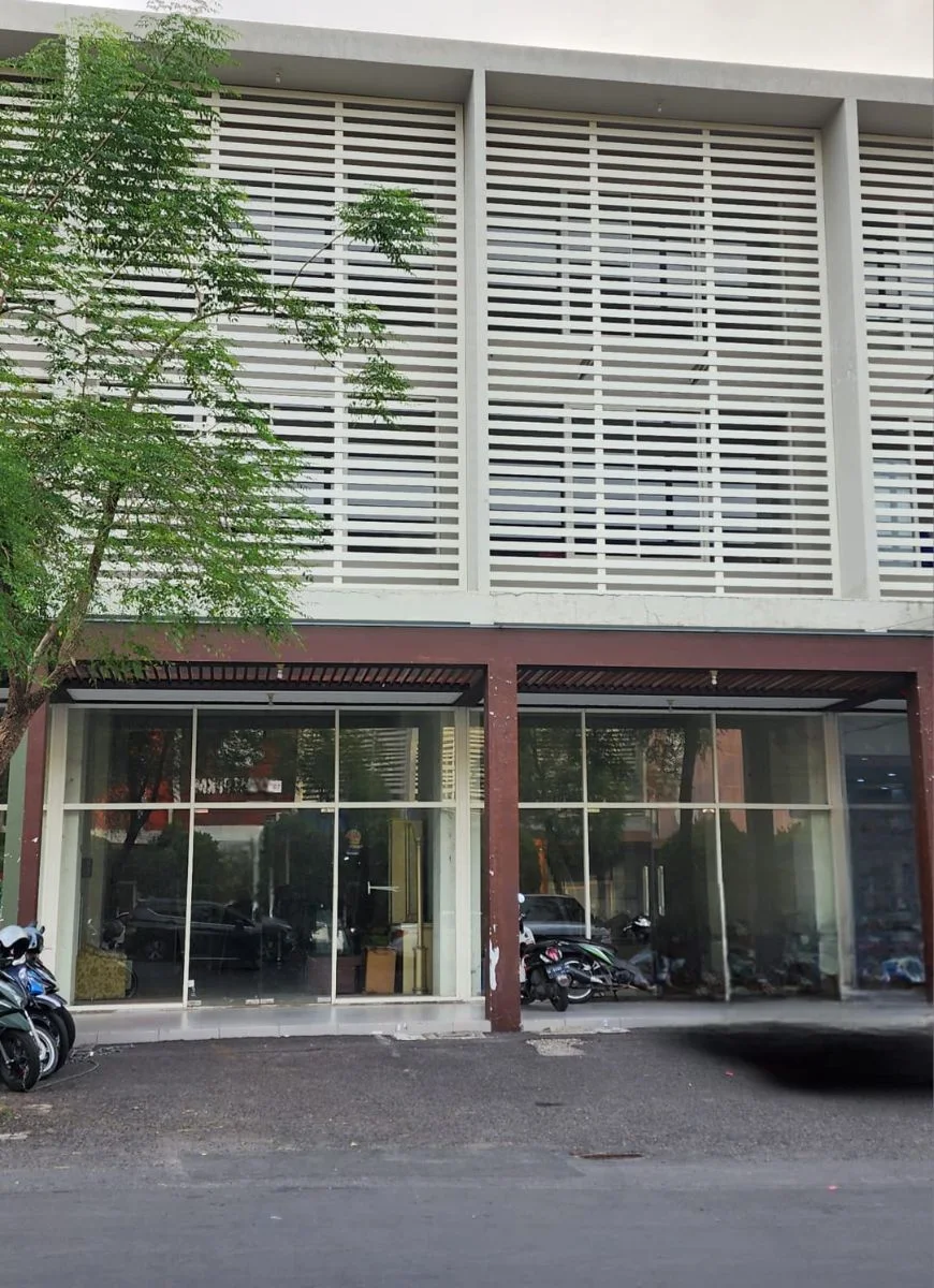 Dijual Ruko Jejer Strategis di Citraland Utama Wilayah Surabaya Barat