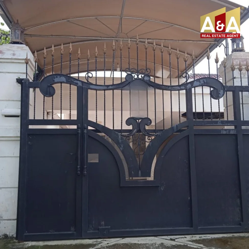 Dijual Rumah Bagus Terawat di Jemursari Surabaya Selatan