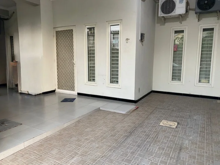 Dijual Rumah Minimalis Strategis di Pondok Tjandra Sidoarjo - Image 1
