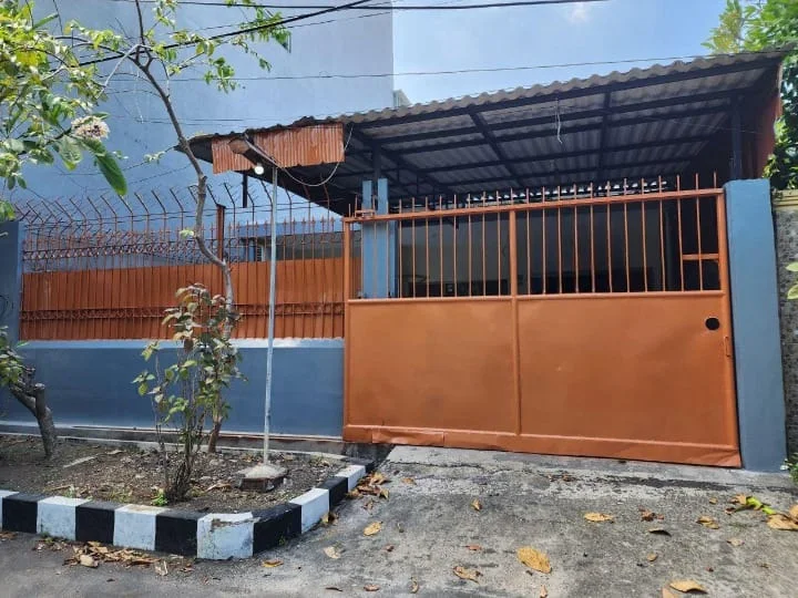 Disewakan Rumah Bagus di Sukomanunggal Jaya Surabaya Barat