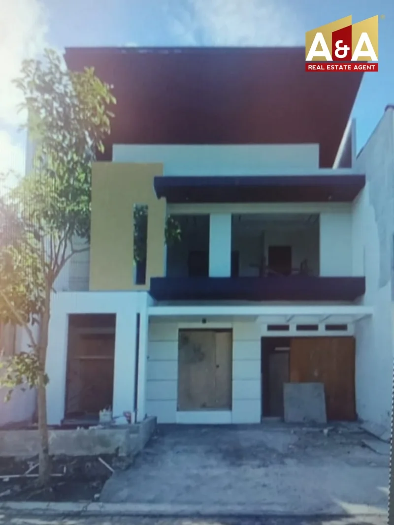 Dijual Rumah Nyaman Strategis di Woodland Citraland Wilayah Surabaya Barat