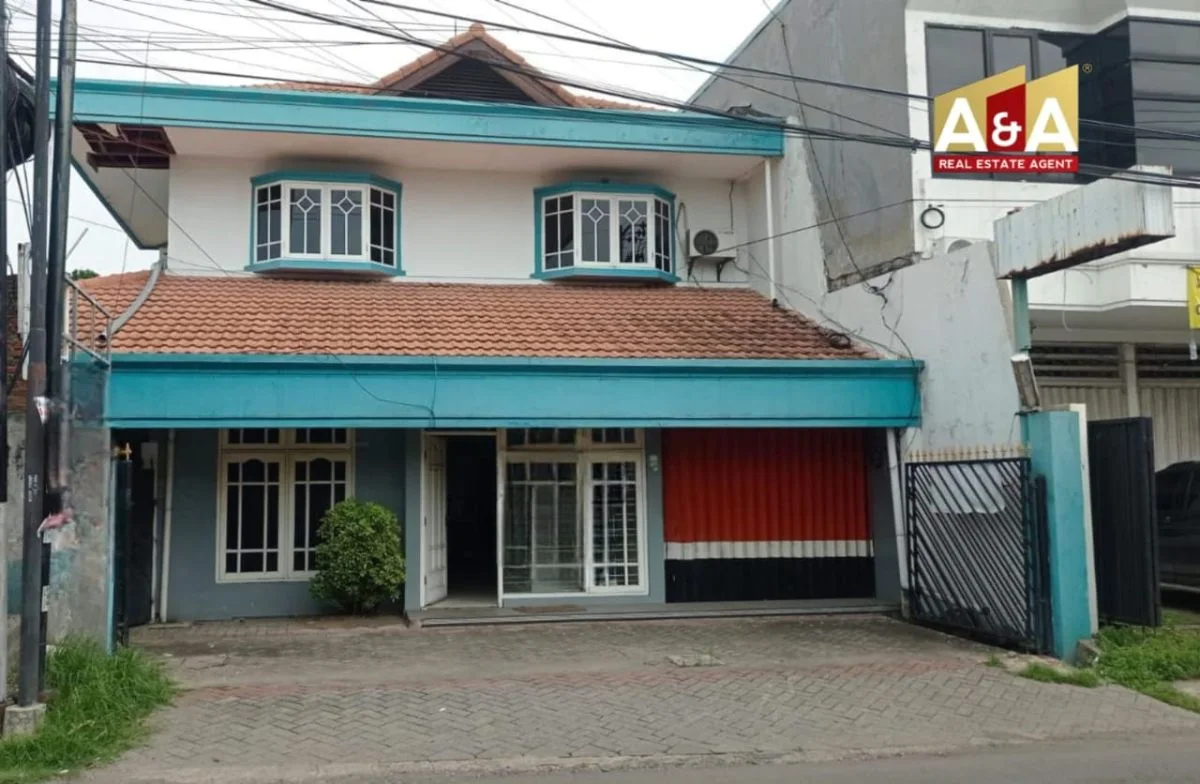 Dijual Rumah Hitung Tanah di Darmo Indah Sari Surabaya Barat