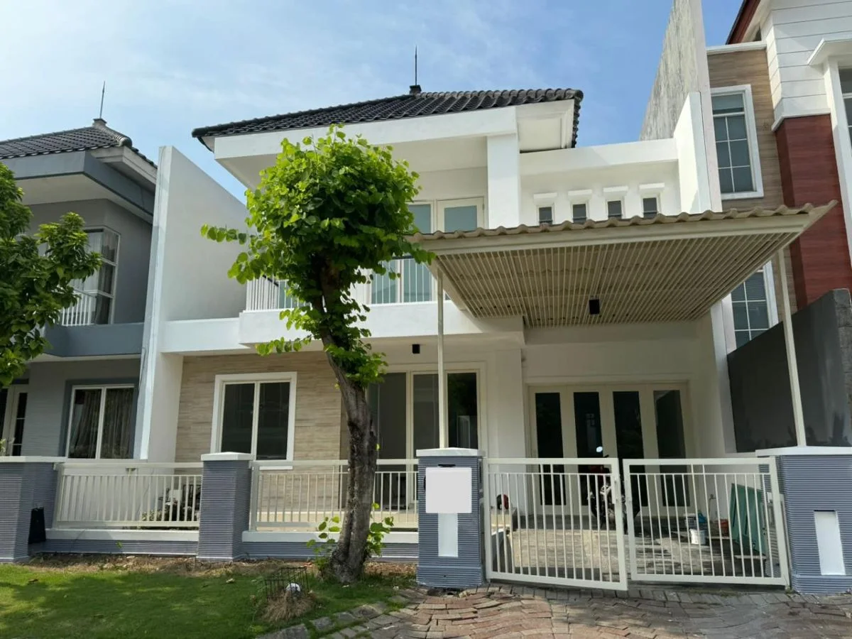 Dijual Rumah Bagus Strategis di Pakuwon City San Antonio Surabaya Timur - Image 1