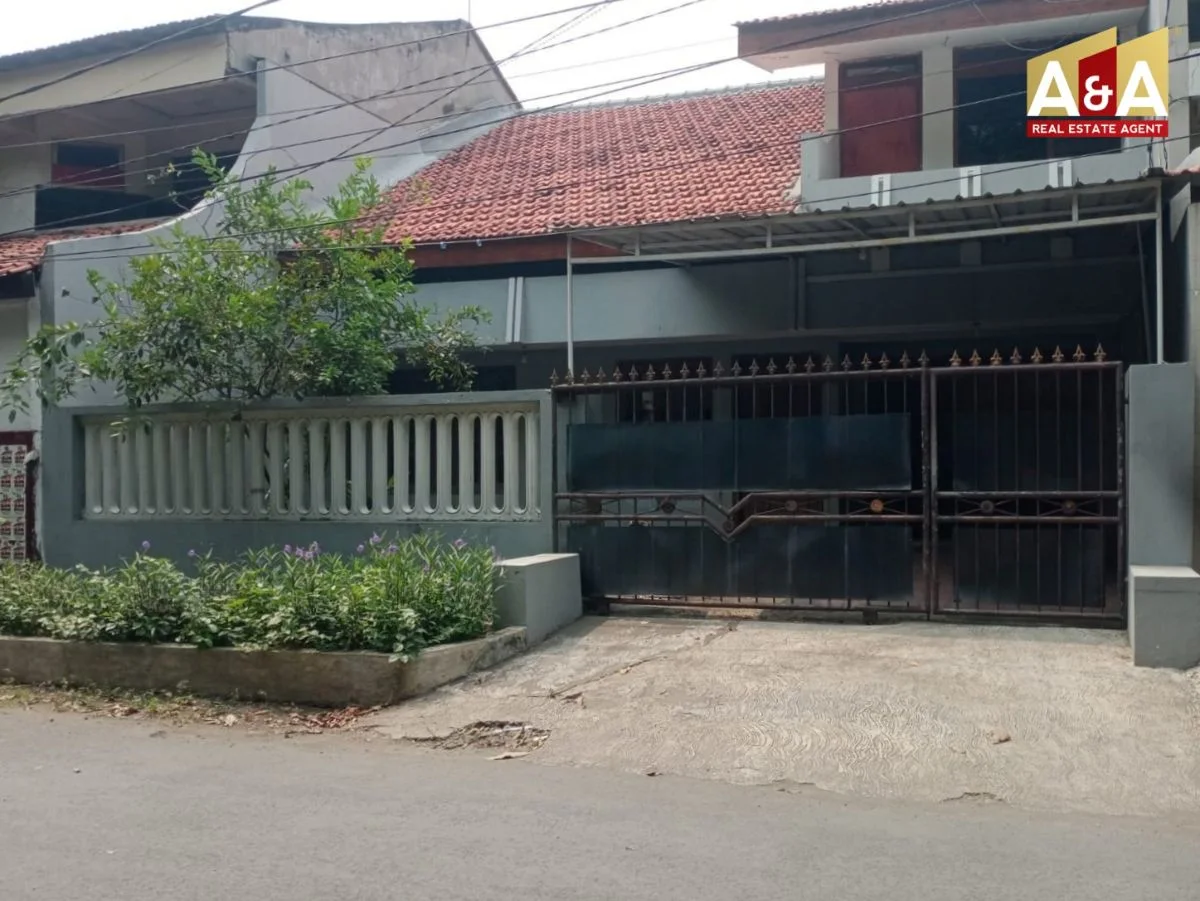 Dijual Rumah Siap Huni di Karah Agung Surabaya Selatan