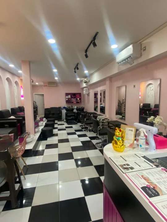 Dijual/Disewakan Bangunan Ex Salon di Jenggolo Surabaya Pusat - Thumbnail 2