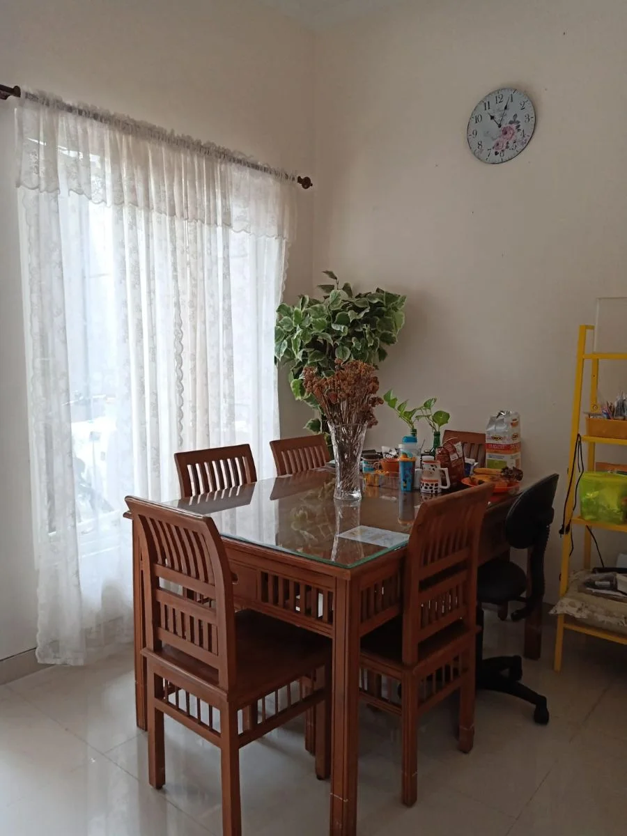 Dijual Rumah Minimalis 2 lantai di Simpang Darmo Permai Selatan Surabaya Barat