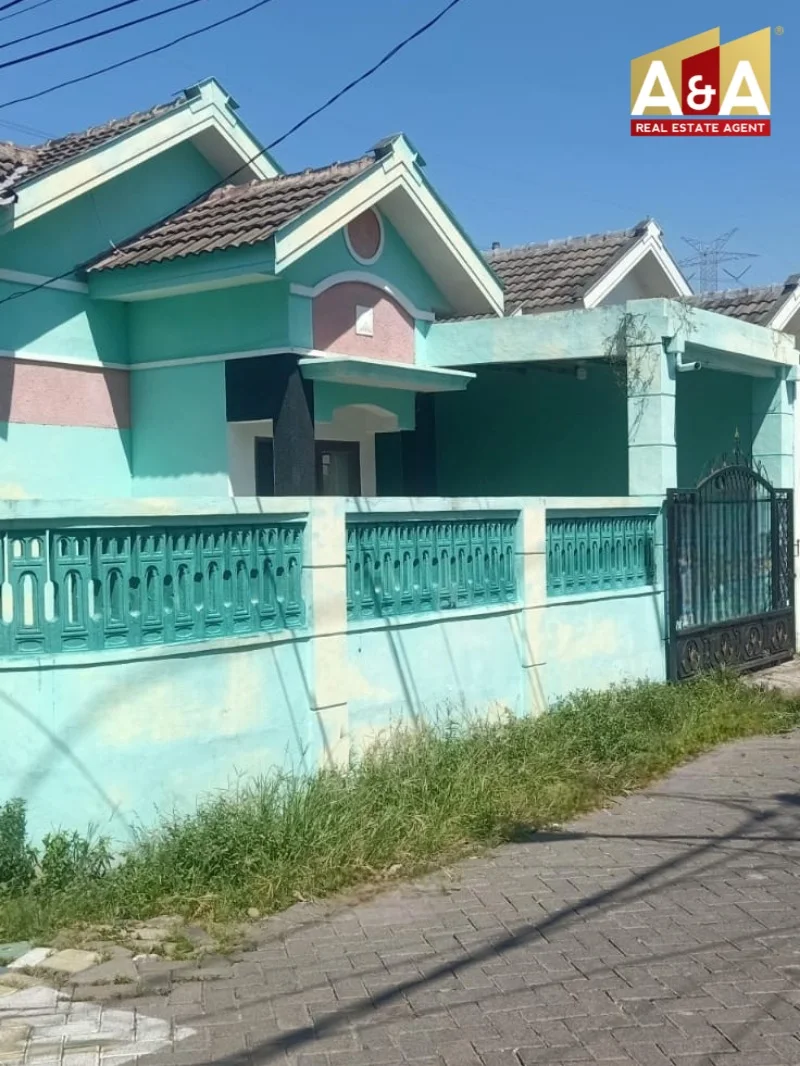 Dijual/disewakan Rumah Hook di Graha Kencana Pakal Surabaya Barat