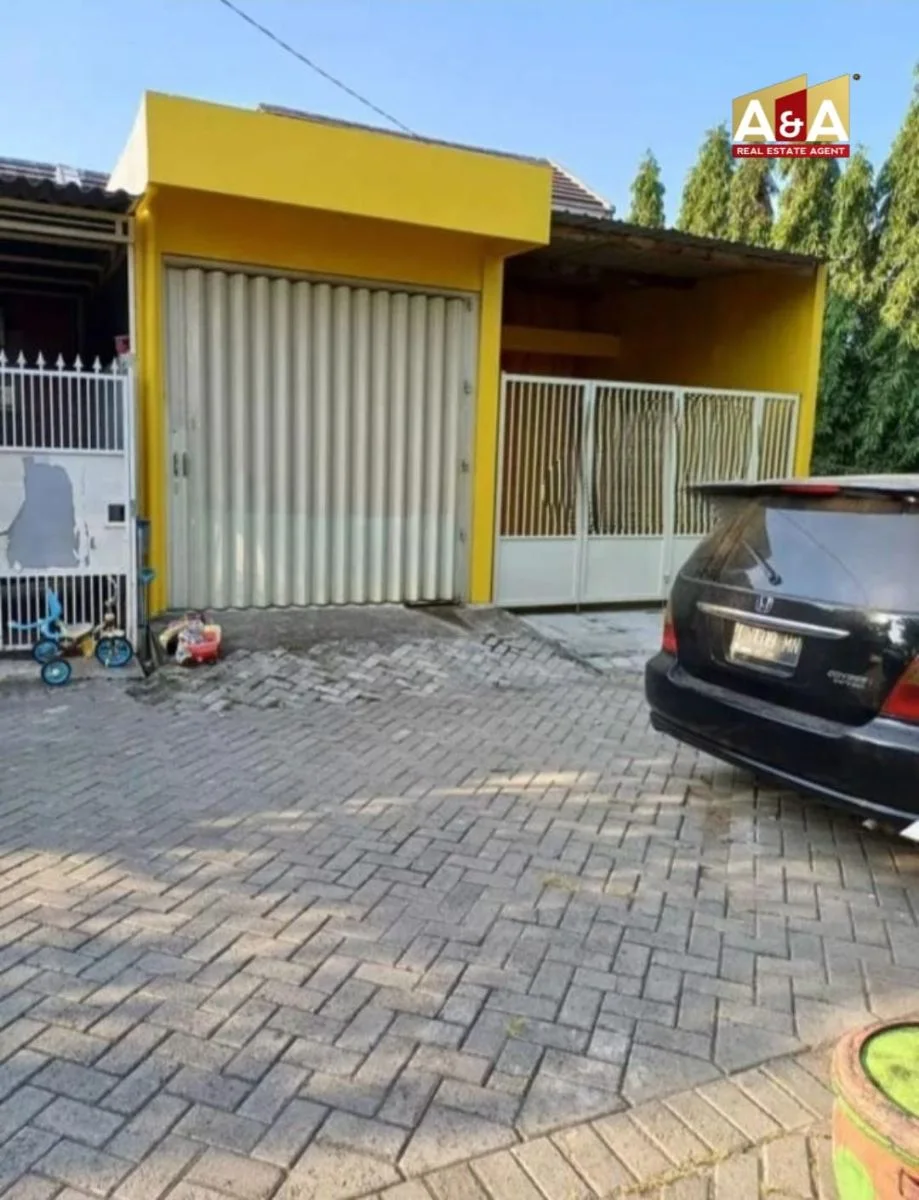 Dijual Rumah Asri di Perum Swan Menganti Park Surabaya Barat