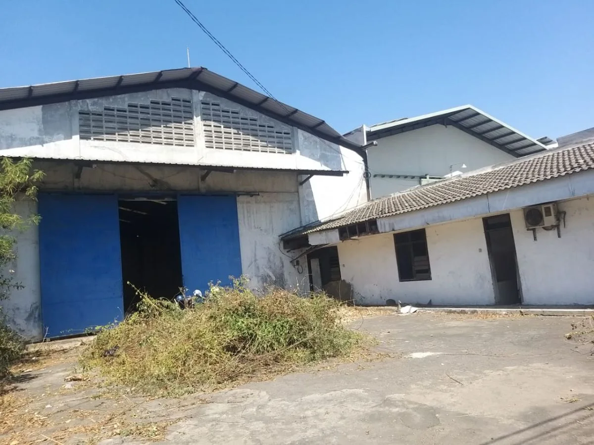 Disewakan Gudang Strategis di Kalianak Madya Surabaya Barat