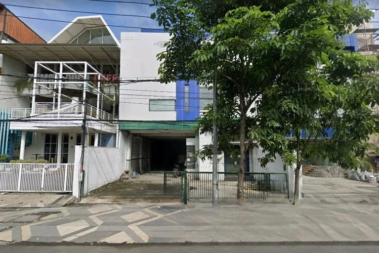 Dijual Ruko Strategis di Perak Barat Surabaya Utara