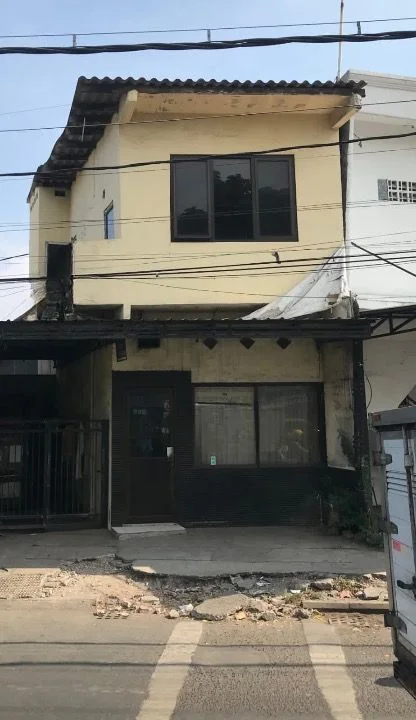 Disewakan Rumah Nyaman Strategis di Simo Pomahan Raya Surabaya Barat