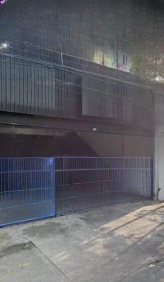 Disewakan Tempat Usaha Strategis di Wilayah Surabaya Barat