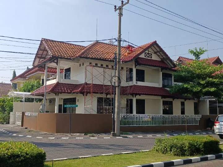 Dijual/Disewakan Rumah Nyaman Strategis di Wilayah Surabaya Barat