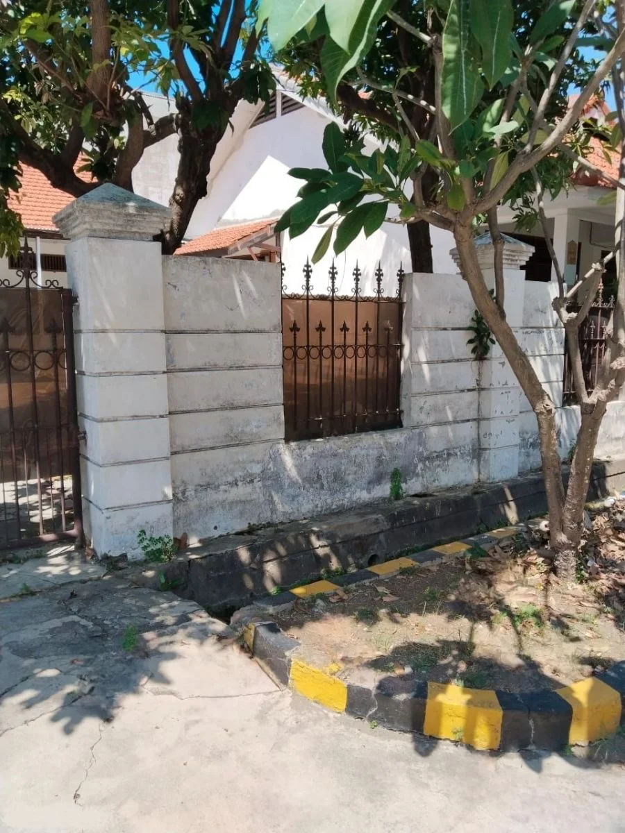 Disewakan Rumah Nyaman Strategis di Rungkut Asri Tengah Surabaya Timur