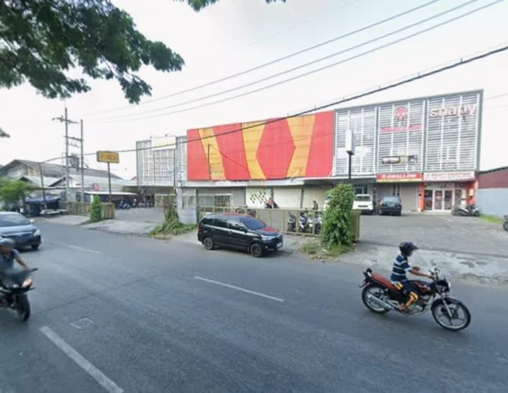 Dijual Ruko Lokasi Strategis di Simojawar Hadap Jalan Raya Dekat Margomulyo