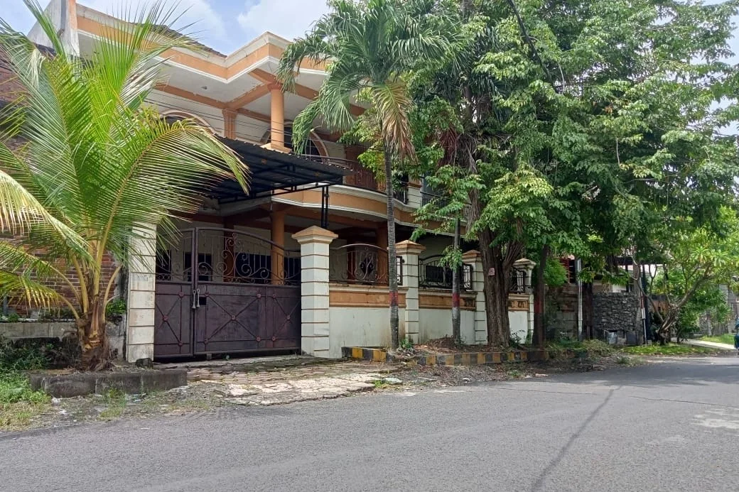 Dijual Rumah Strategis di Tengger Kandangan Surabaya Barat