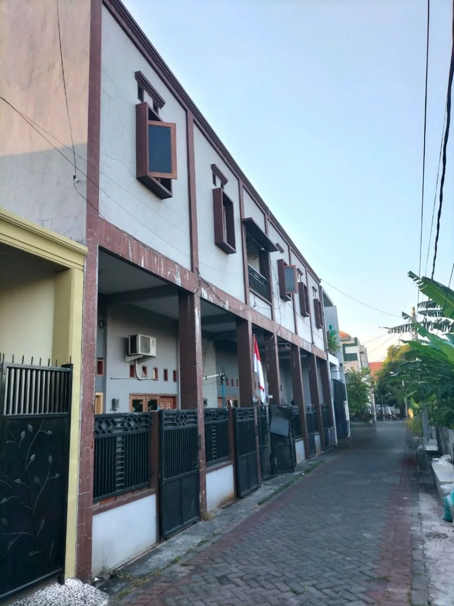 Dijual Kos-Kosan Strategis di Kuwukan Lapangan Surabaya Barat