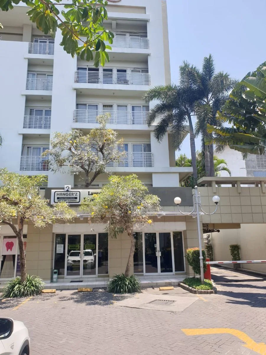 Dijual/Disewakan Ruko Strategis Cosmopolis Commercial Area Wilayah Surabaya Timur
