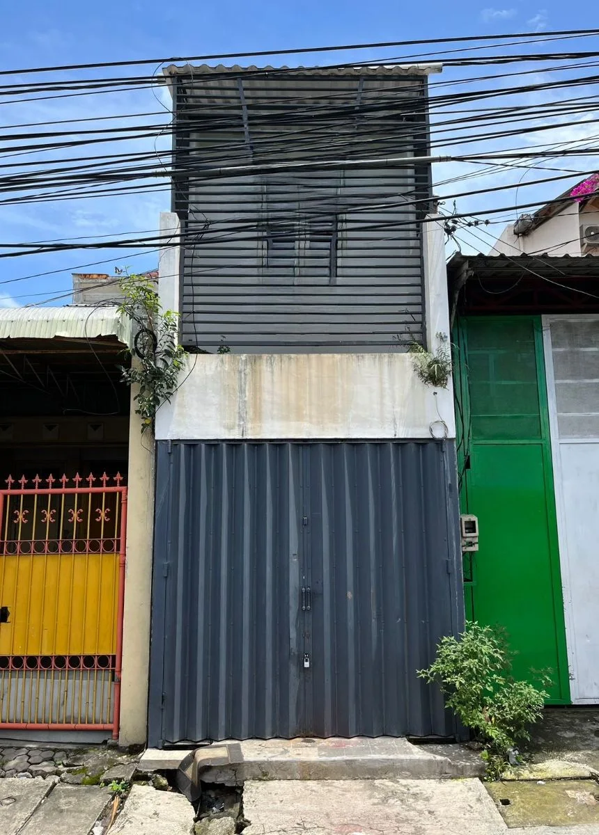 Dijual Cepat Ruko Strategis di Jalan Penghela Surabaya Pusat
