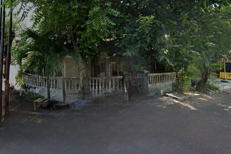 Dijual Rumah Hook Hitung Tanah di Rungkut Barata Raya Surabaya Timur