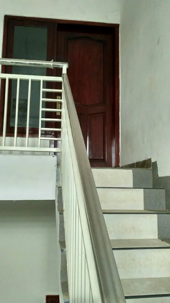 Dijual/Disewakan Rumah Strategis Kedinding Lor di Wilayah Surabaya Utara - Thumbnail 3