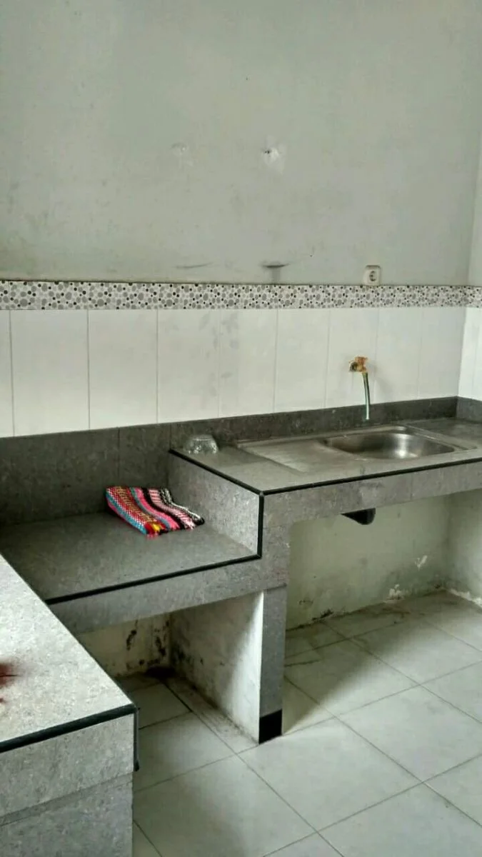 Dijual/Disewakan Rumah Strategis Kedinding Lor di Wilayah Surabaya Utara - Thumbnail 4