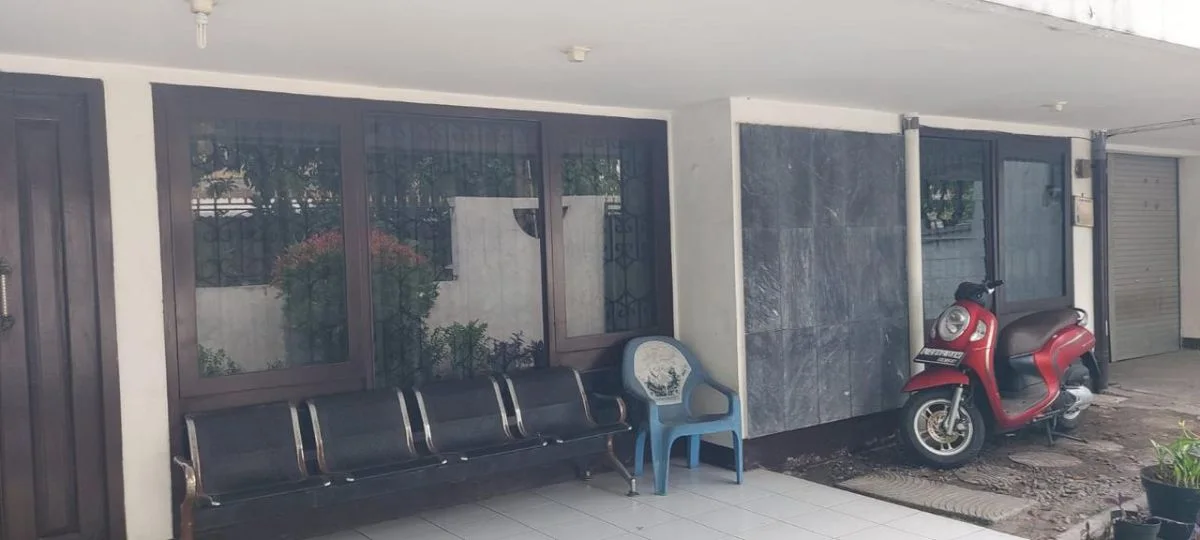 Dijual Rumah Lokasi Strategis di Dukuh Kupang Barat Surabaya Barat - Thumbnail 2