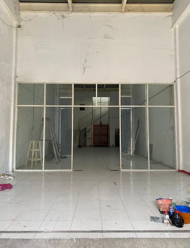 Dijual Ruko Bagus Strategis Setro Baru di Wilayah Surabaya Timur - Thumbnail 2