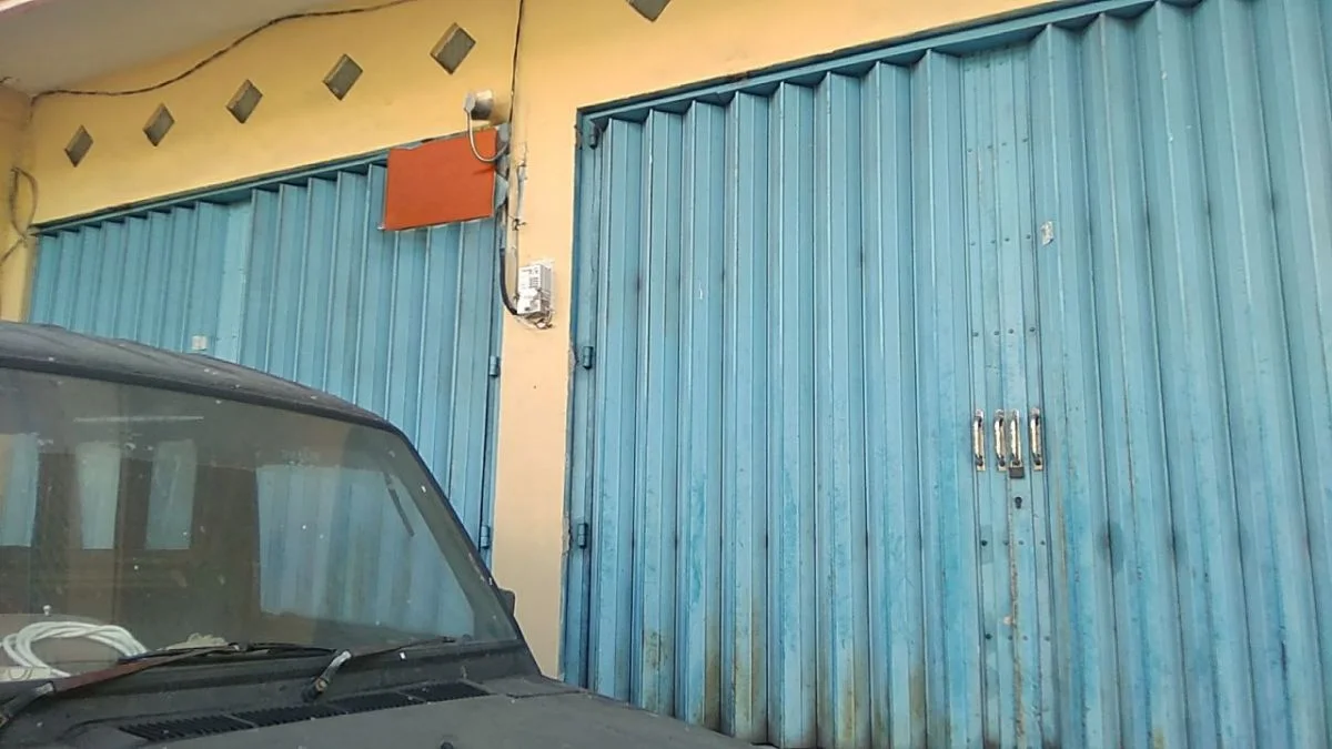 Disewakan Ruko Lokasi Strategis di Balongsari Surabaya Barat
