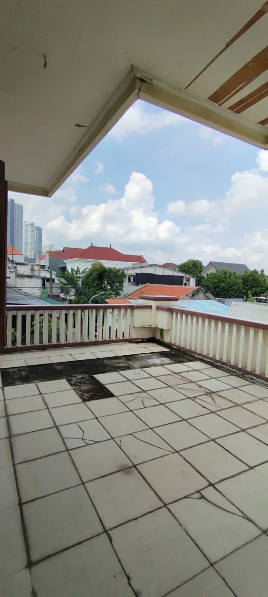 Dijual/Disewakan Ruko Strategis di Bulujaya Lontar Surabaya Barat - Thumbnail 4