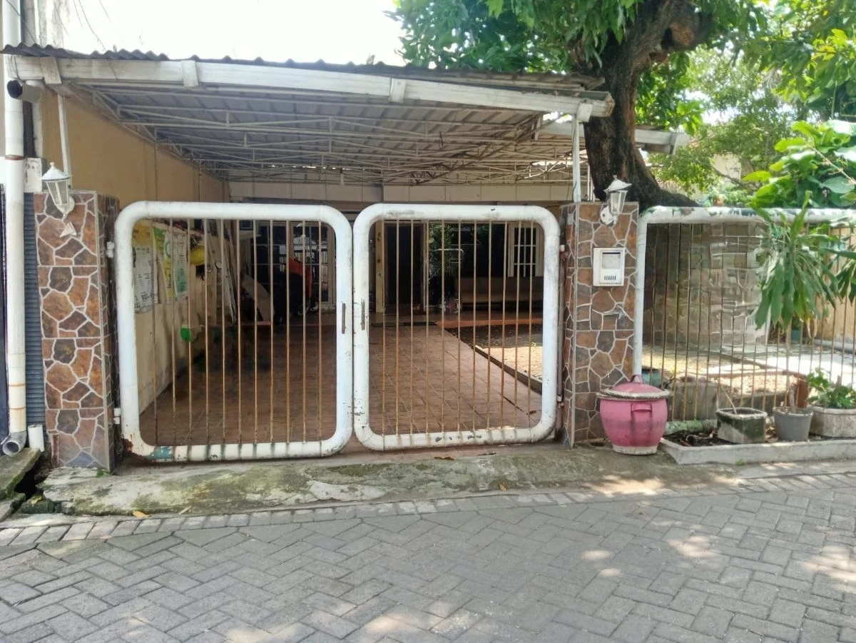Dijual Rumah Strategis di Kutisari Selatan Surabaya Timur