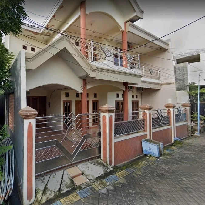 Dijual Rumah Strategis di Gubeng Kertajaya Surabaya Timur