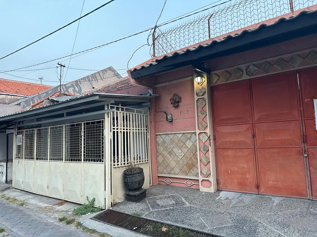 Rumah Dijual Lokasi Strategis di Klimbungan Surabaya Pusat