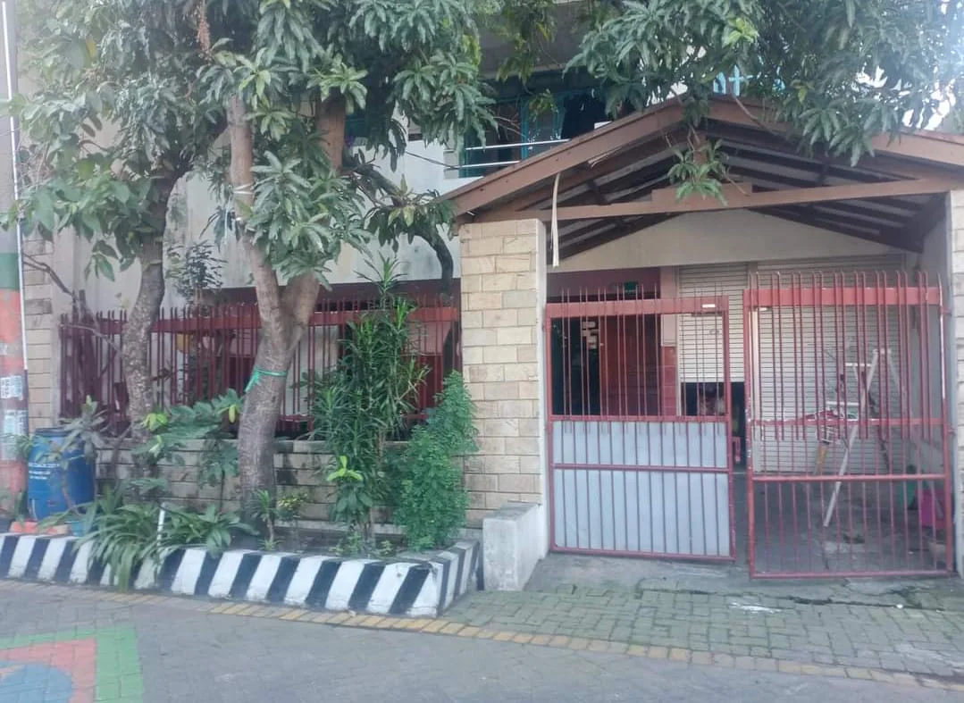 Dijual Rumah Strategis di Bratang Binangun Surabaya Timur