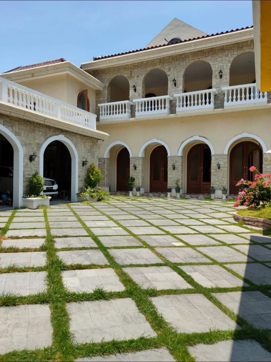 Dijual Rumah Lokasi Strategis di Wilayah Villa Riviera Surabaya Timur - Thumbnail 4