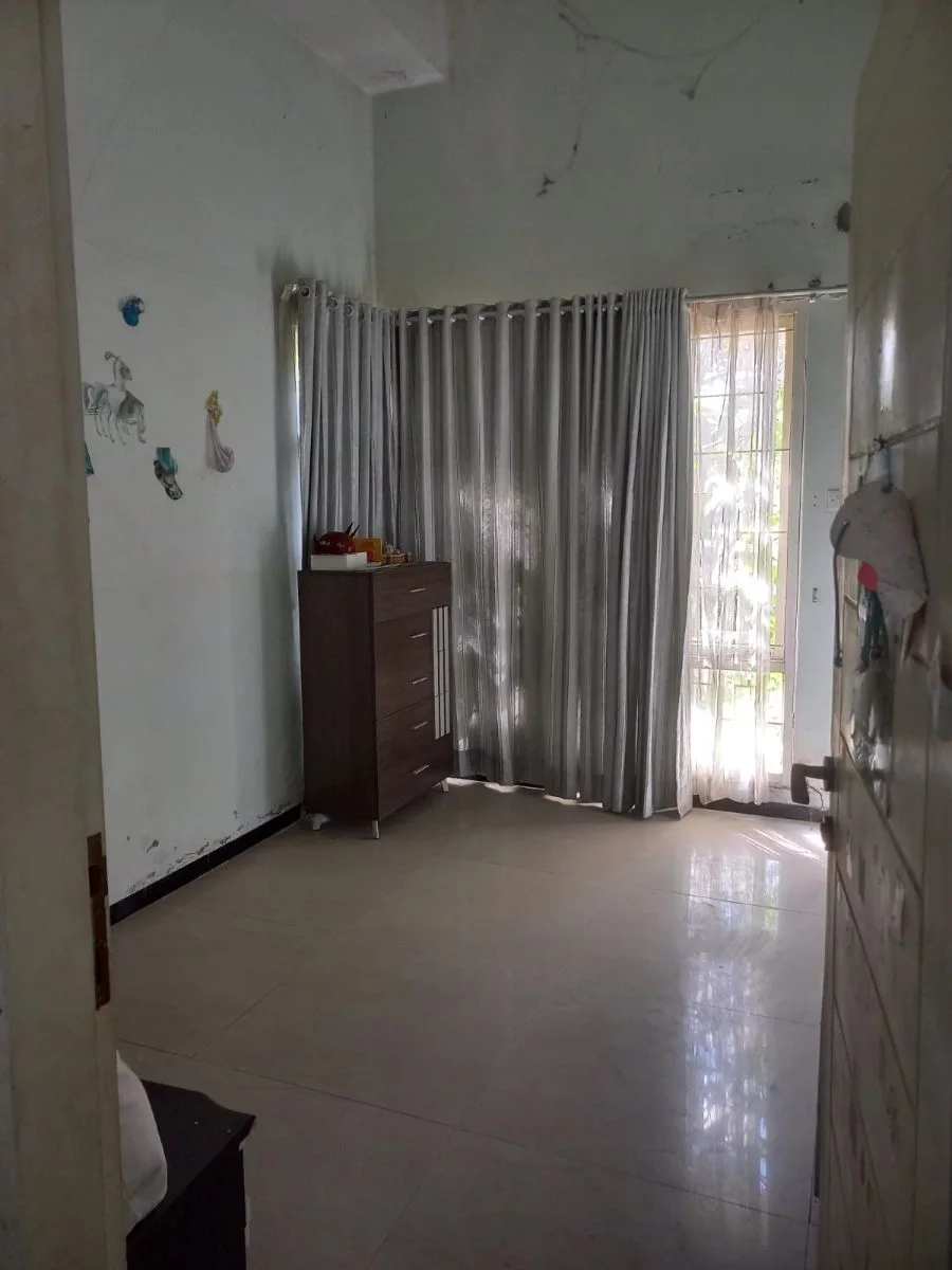 Dijual Rumah Nyaman Bagus di Taman Puspa Raya Wilayah Surabaya Barat - Thumbnail 3