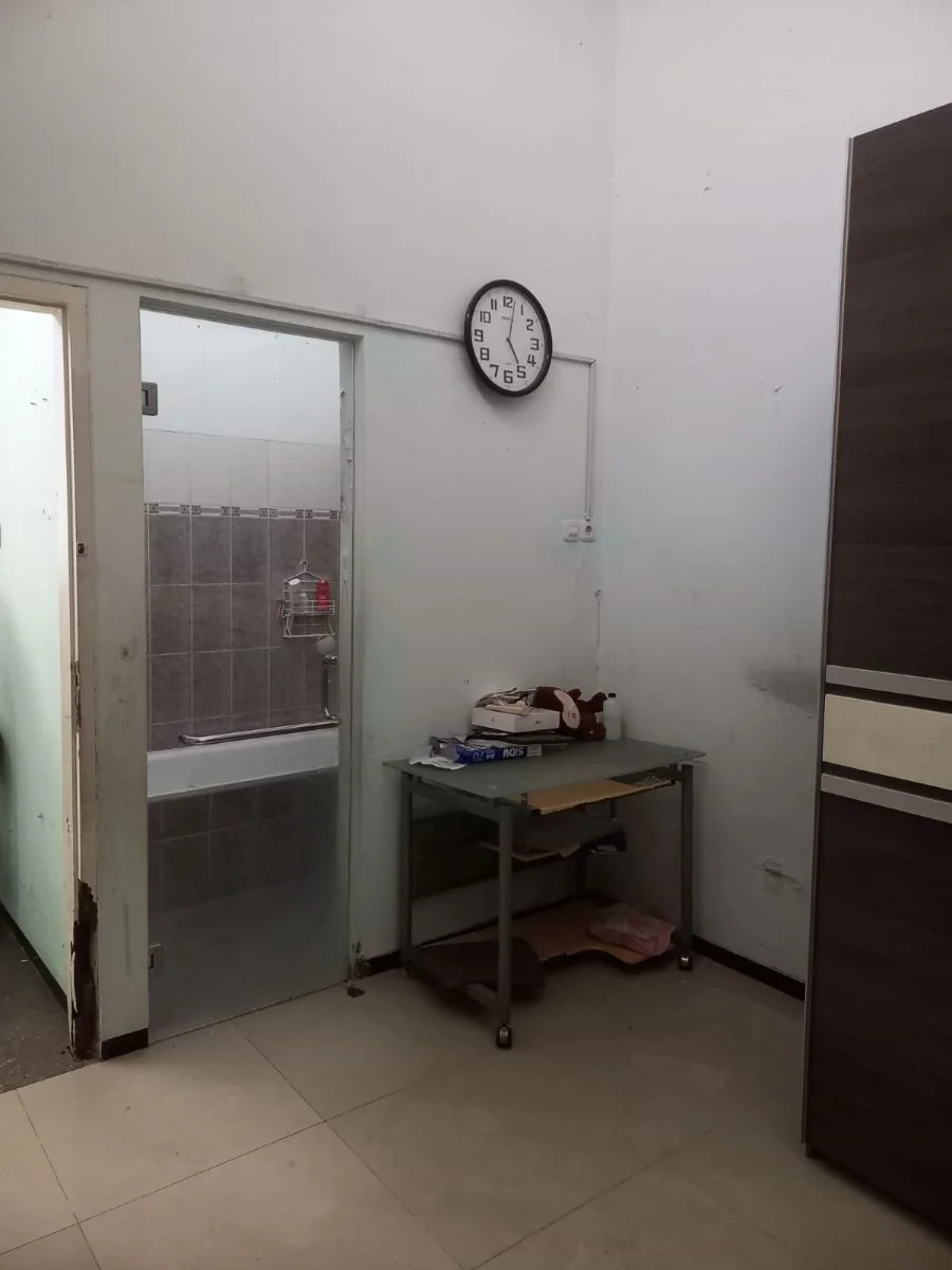Dijual Rumah Nyaman Bagus di Taman Puspa Raya Wilayah Surabaya Barat - Thumbnail 4