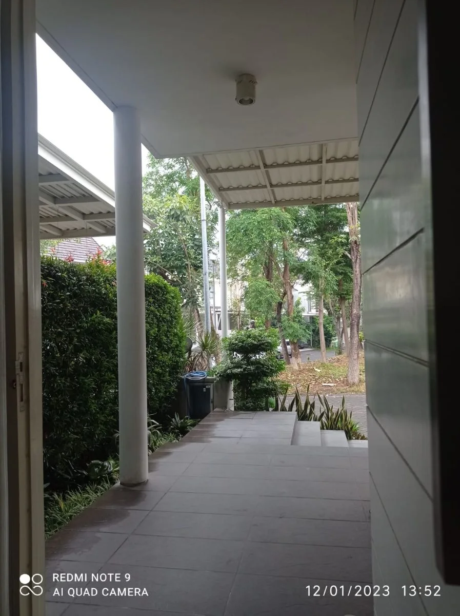 Disewakan Rumah Bagus Nyaman di Wilayah Citraland Surabaya Barat - Thumbnail 3