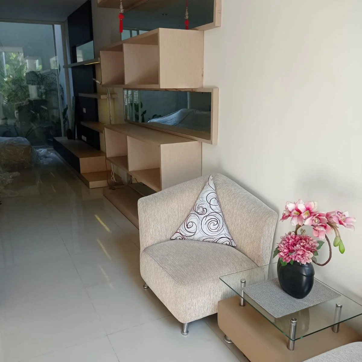 Disewakan Rumah Bagus Nyaman di Wilayah Citraland Surabaya Barat - Thumbnail 4