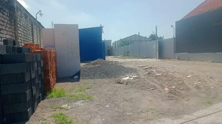 Dijual Gudang dan Toko Luas Strategis di Wedoroanom, Driyorejo Wilayah Gresik - Thumbnail 2